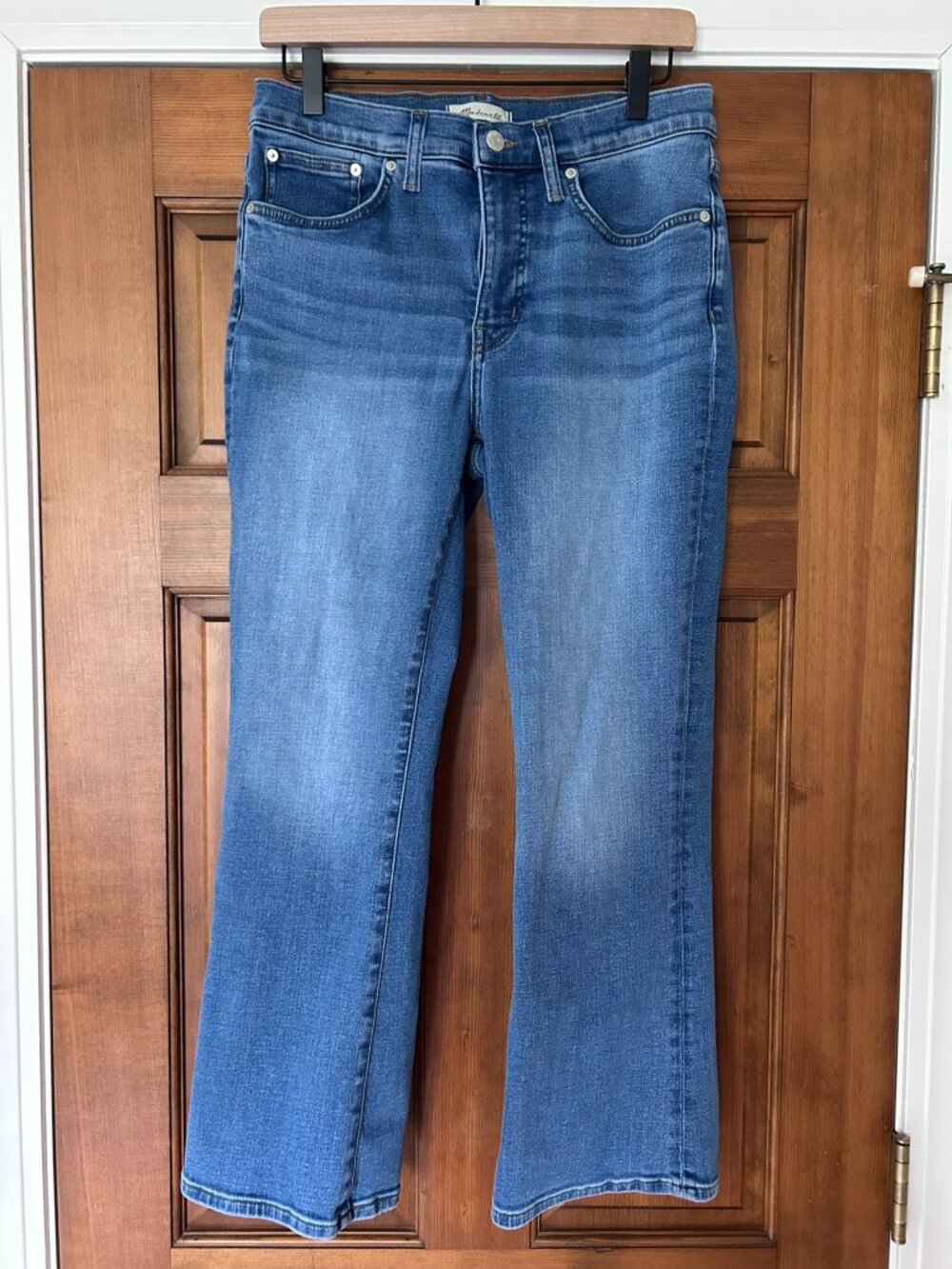 Madewell Mid-Rise Kick Out Crop Jeans in Mather Wash